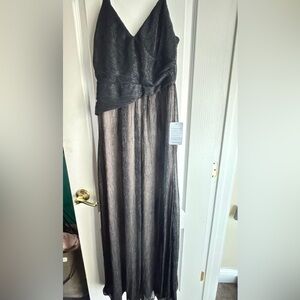 NWT Jewel Badgley Mischka dress current on website size 6